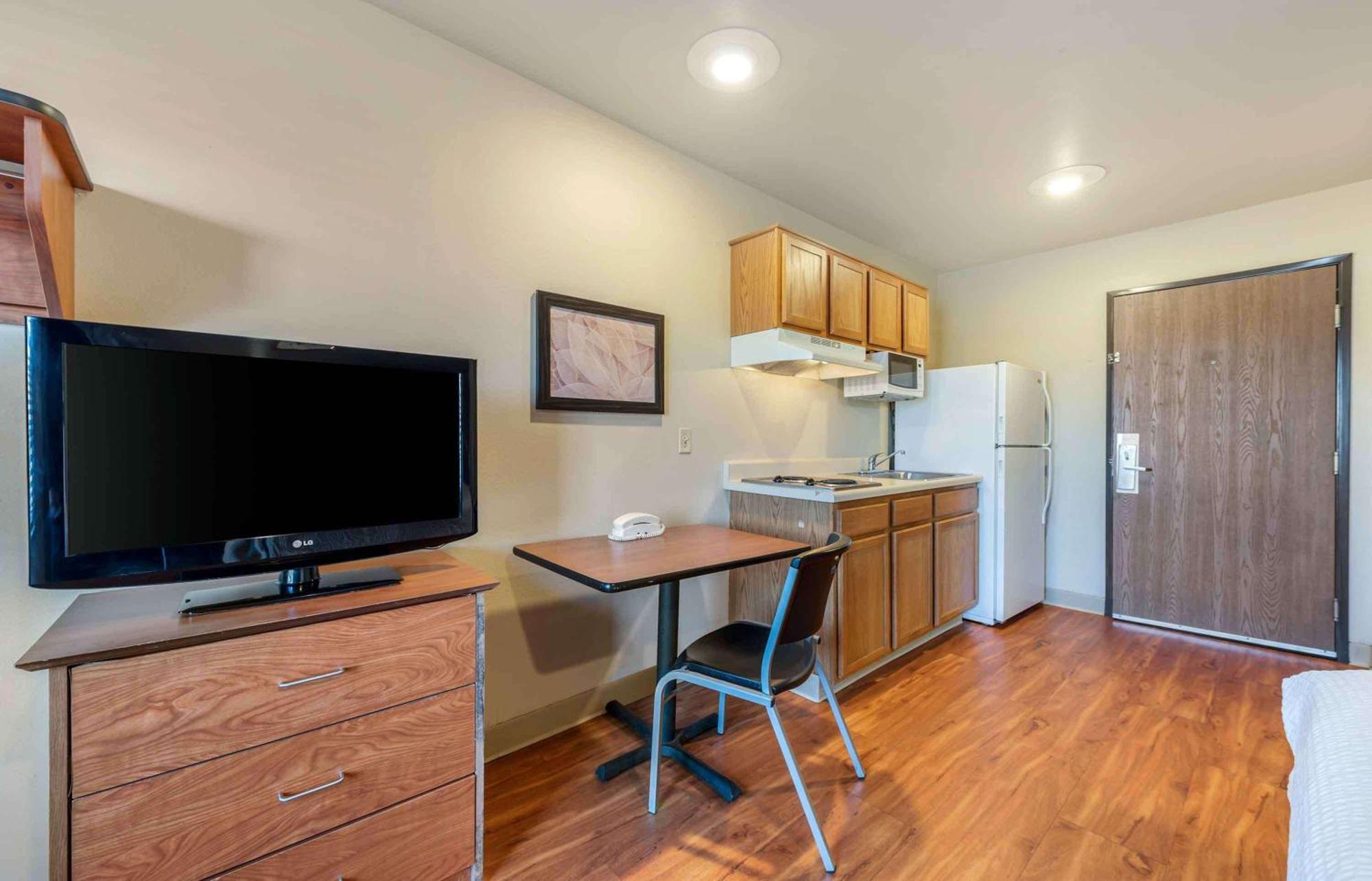 Extended Stay America Select Suites - Colorado Springs - Airport 외부 사진